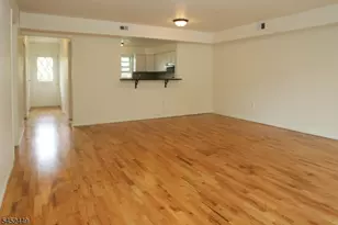 1 Carriage Way, Montclair Twp., NJ 07042 - Photo 8