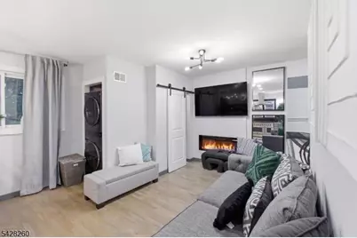 600 Belleville Ave, Belleville, NJ 07109 - Photo 12