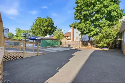 888 Lake St, Newark, NJ 07104 - Photo 36