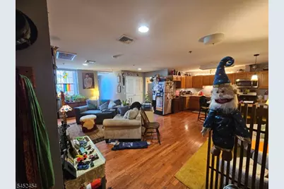 79-93 Montgomery St 4F, Paterson, NJ 07501 - Photo 16