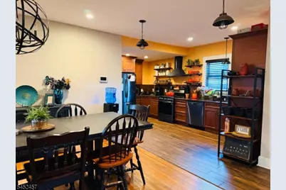 608 Huntington Ave, Plainfield, NJ 07060 - Photo 2
