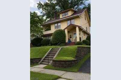 608 Huntington Ave, Plainfield, NJ 07060 - Photo 1