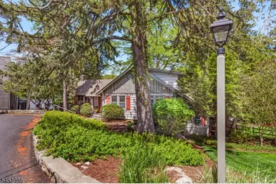 24 Rainbow Trl, Sparta Township, NJ 07871 - Photo 8