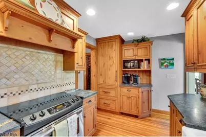 24 Rainbow Trl, Sparta Township, NJ 07871 - Photo 20