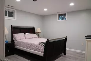 150 Farragut Ave, Middlesex, NJ 08846 - Photo 12
