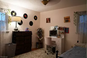 150 Farragut Ave, Middlesex, NJ 08846 - Photo 6