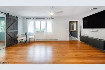 2 Glen Rd, Vernon, NJ 07422 - Photo 10