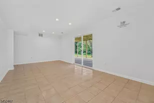 30 Wordsworth Ln, Lopatcong Township, NJ 08865 - Photo 22