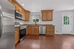 30 Wordsworth Ln, Lopatcong Township, NJ 08865 - Photo 14