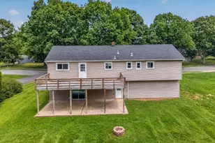 30 Wordsworth Ln, Lopatcong Township, NJ 08865 - Photo 4