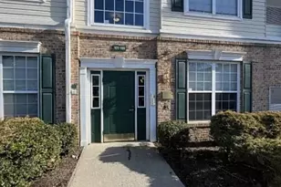 101 Limerick Ln, Lopatcong Township, NJ 08865 - Photo 1