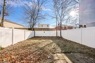 342 Sanford Ave, Newark, NJ 07106 - Photo 16