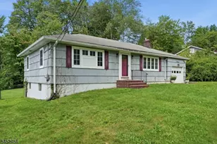 14 Ford Hill Rd, Hanover Township, NJ 07981 - Photo 2