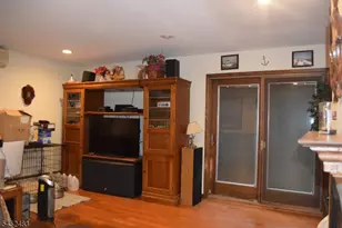 27 3rd Ave, Roseland, NJ 07068 - Photo 20