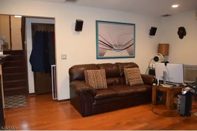 27 3rd Ave, Roseland, NJ 07068 - Photo 18
