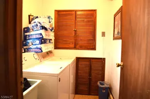 27 3rd Ave, Roseland, NJ 07068 - Photo 10