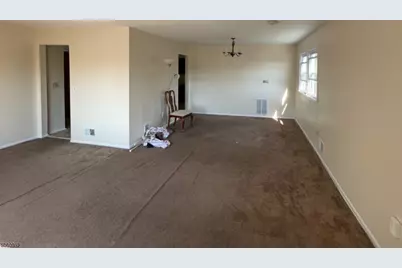 95 S Valley Rd #2, West Orange Township, NJ 07052 - Photo 4