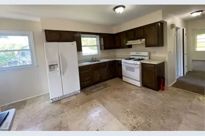 95 S Valley Rd #2, West Orange Township, NJ 07052 - Photo 8