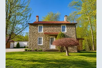 110 Van Syckels Rd, Union Township, NJ 08827 - Photo 2