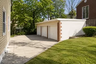 72 Sunset Ave, Newark, NJ 07106 - Photo 4