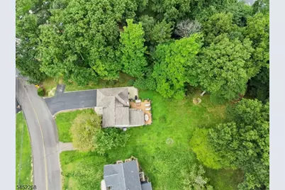 24 Stony Brook Rd, Rockaway Township, NJ 07866 - Photo 34