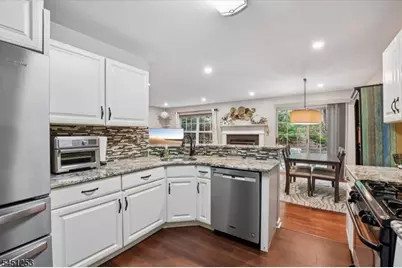 37 Woodmont Dr, Randolph Township, NJ 07869 - Photo 22