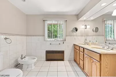 470 Blue Ridge Ave, Piscataway Township, NJ 08854 - Photo 30