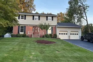8 Cedar Ln, Roseland, NJ 07068 - Photo 2