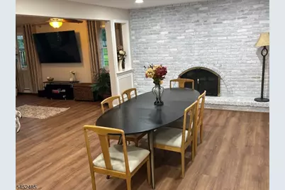 8 Cedar Ln, Roseland, NJ 07068 - Photo 12