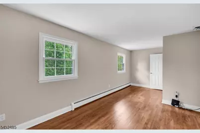 8 Cedar Ln, Roseland, NJ 07068 - Photo 32