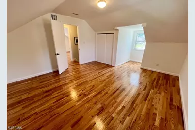410 Lexington Ave, Cranford Township, NJ 07016 - Photo 12