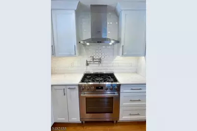 410 Lexington Ave, Cranford Township, NJ 07016 - Photo 6