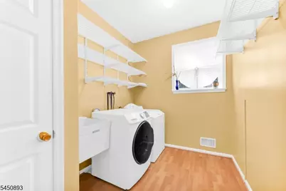5 Pegasus Pl, Washington Township, NJ 07840 - Photo 10