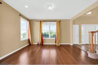 5 Pegasus Pl, Washington Township, NJ 07840 - Photo 4