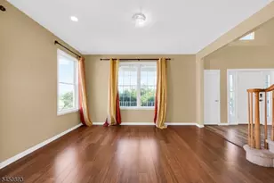 5 Pegasus Pl, Washington Township, NJ 07840 - Photo 4