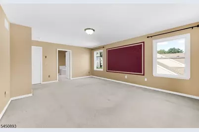 5 Pegasus Pl, Washington Township, NJ 07840 - Photo 18