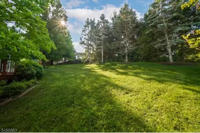 5 Pegasus Pl, Washington Township, NJ 07840 - Photo 32