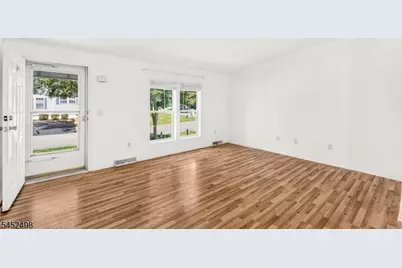 3 Lantern Ln, White Township, NJ 07823 - Photo 2