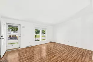 3 Lantern Ln, White Township, NJ 07823 - Photo 2