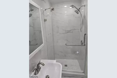 125 Dalton St, Roselle Park, NJ 07204 - Photo 12