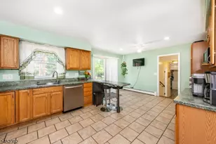80 Lake Pochung Rd, Vernon, NJ 07461 - Photo 24