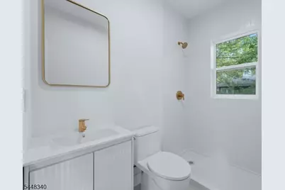126 Fieldstone Dr, Springfield, NJ 07081 - Photo 12