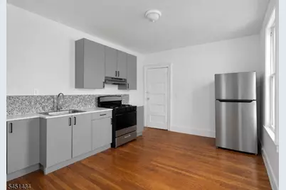 239 17th Ave, Paterson, NJ 07504 - Photo 18