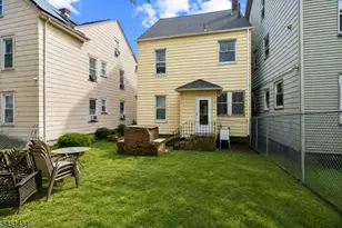 239 17th Ave, Paterson, NJ 07504 - Photo 30