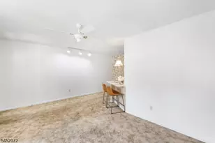 79 Carriage Ln, Sparta Township, NJ 07871 - Photo 12