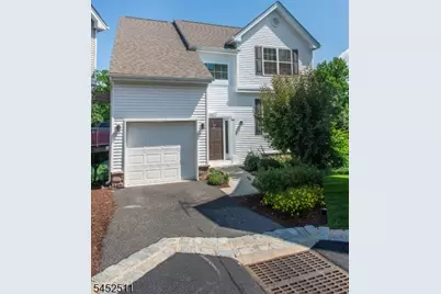 68 Sowers Dr, Mount Olive, NJ 07840 - Photo 2