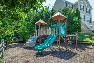 68 Sowers Dr, Mount Olive, NJ 07840 - Photo 44