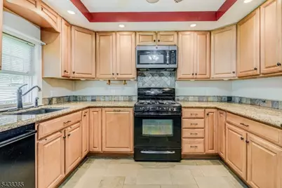 77 Pine St, Newton, NJ 07860 - Photo 14