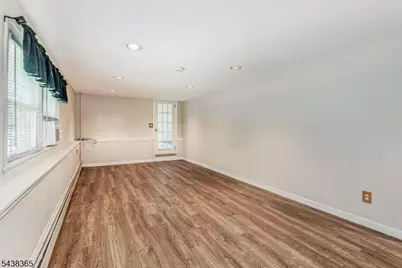 77 Pine St, Newton, NJ 07860 - Photo 16