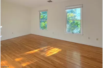 8 Magnolia Ct #8B, Madison, NJ 07940 - Photo 6